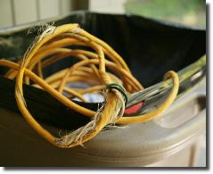 indoorsafetydamagedcord